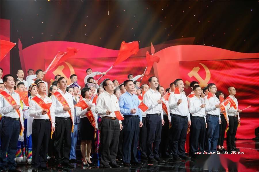 公路坦克战
